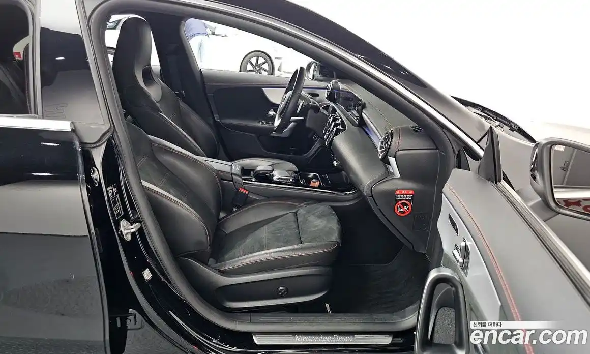 Mercedes-Benz CLA-Class 2021 2.0 гидро в Москве № 1544845, фото 17