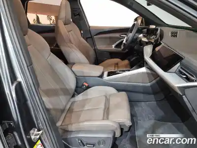 Audi Q5 2025 2.0 гидро в Москве № 1546560, миниатюра 11