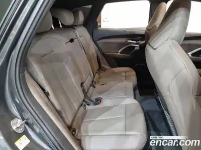 Audi Q5 2025 2.0 гидро в Москве № 1546560, миниатюра 12