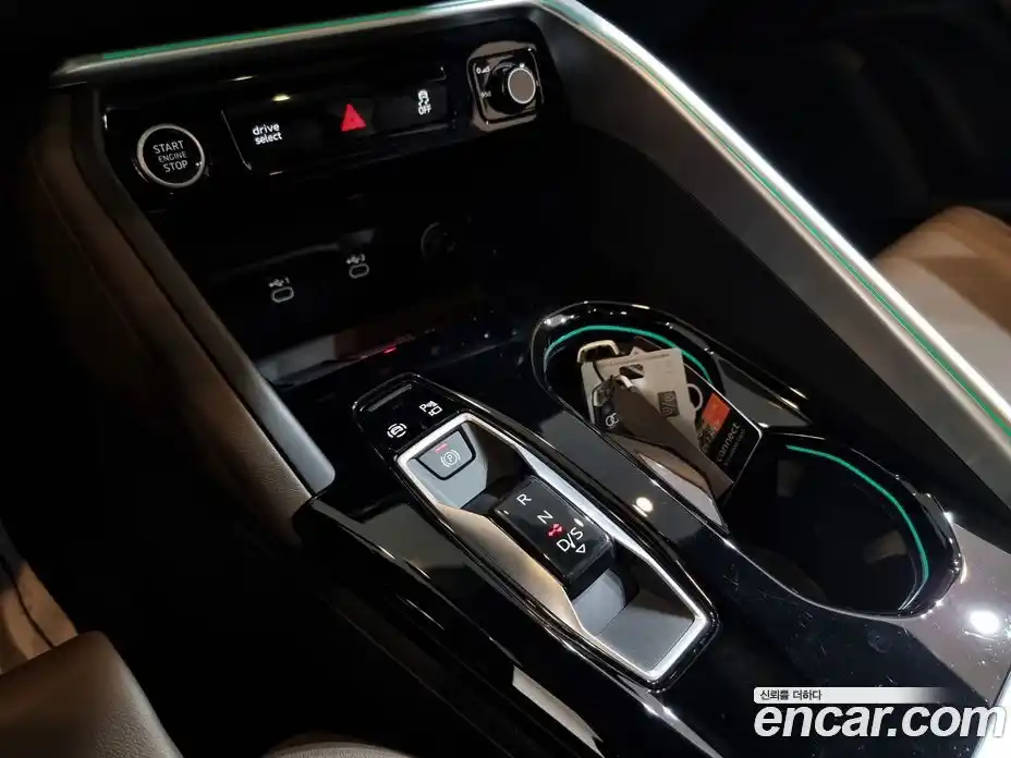 Audi Q5 2025 2.0 гидро в Москве № 1546560, фото 9