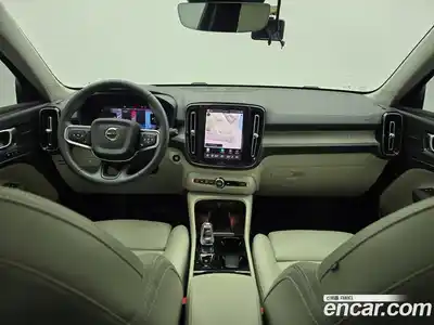 Volvo XC40 2024 2.0 гидро в Москве № 1547037, миниатюра 12