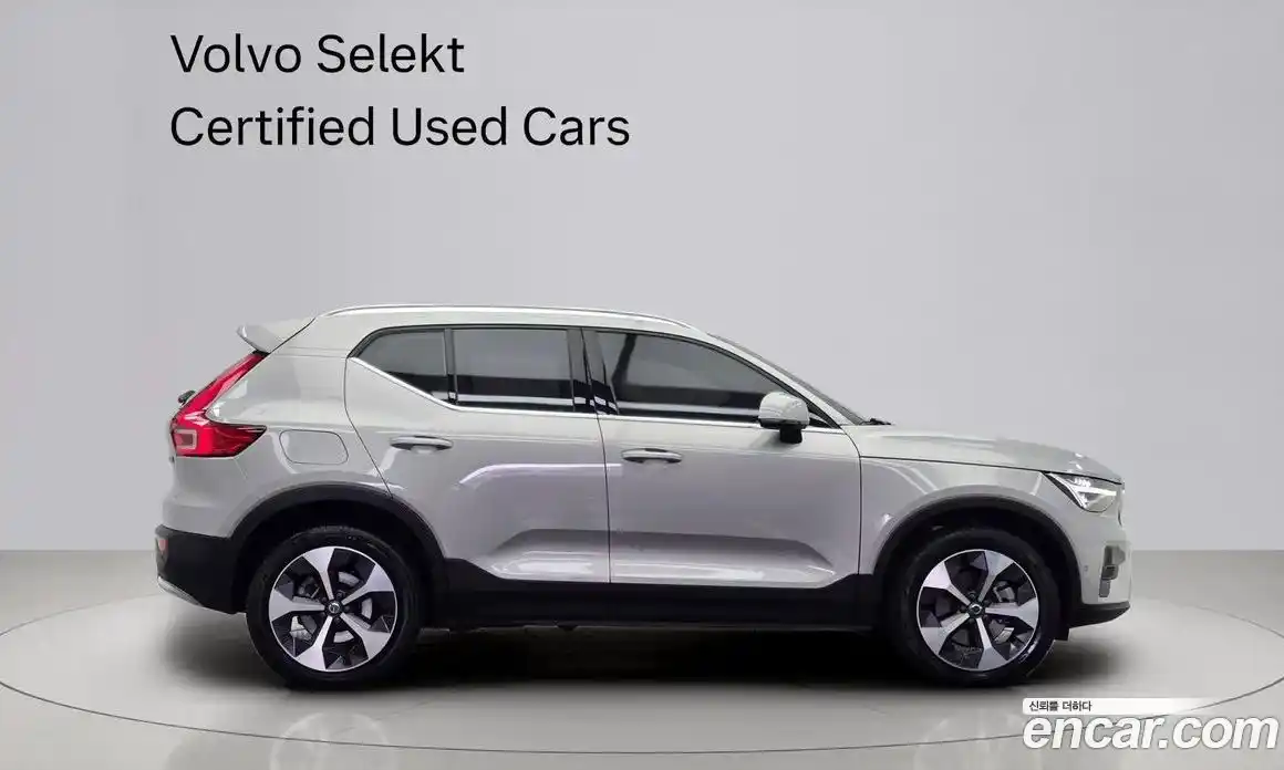 Volvo XC40 2024 2.0 гидро в Москве № 1547037, фото 3