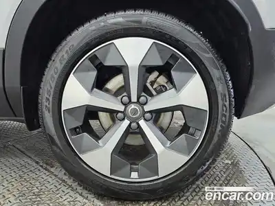 Volvo XC40 2024 2.0 гидро в Москве № 1547037, миниатюра 5