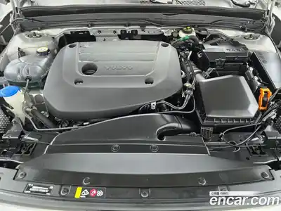 Volvo XC40 2024 2.0 гидро в Москве № 1547037, миниатюра 6