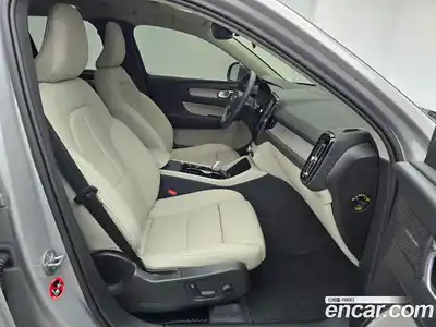 Volvo XC40 2024 2.0 гидро в Москве № 1547037, миниатюра 10