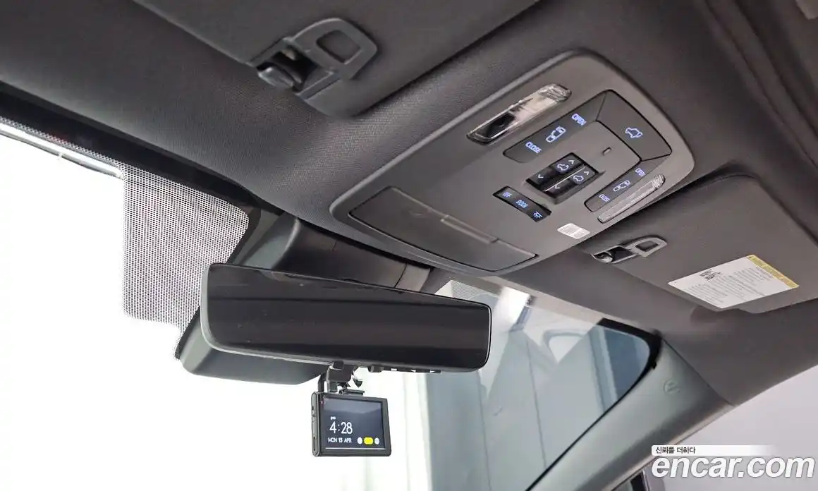 Toyota Sienna 2023 2.5 гидро в Москве № 1550022, фото 24