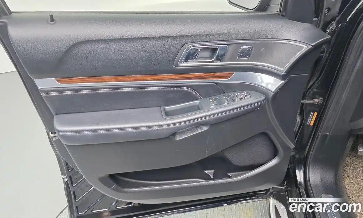Ford Explorer 2018 2.3 гидро в Москве № 1550446, фото 14