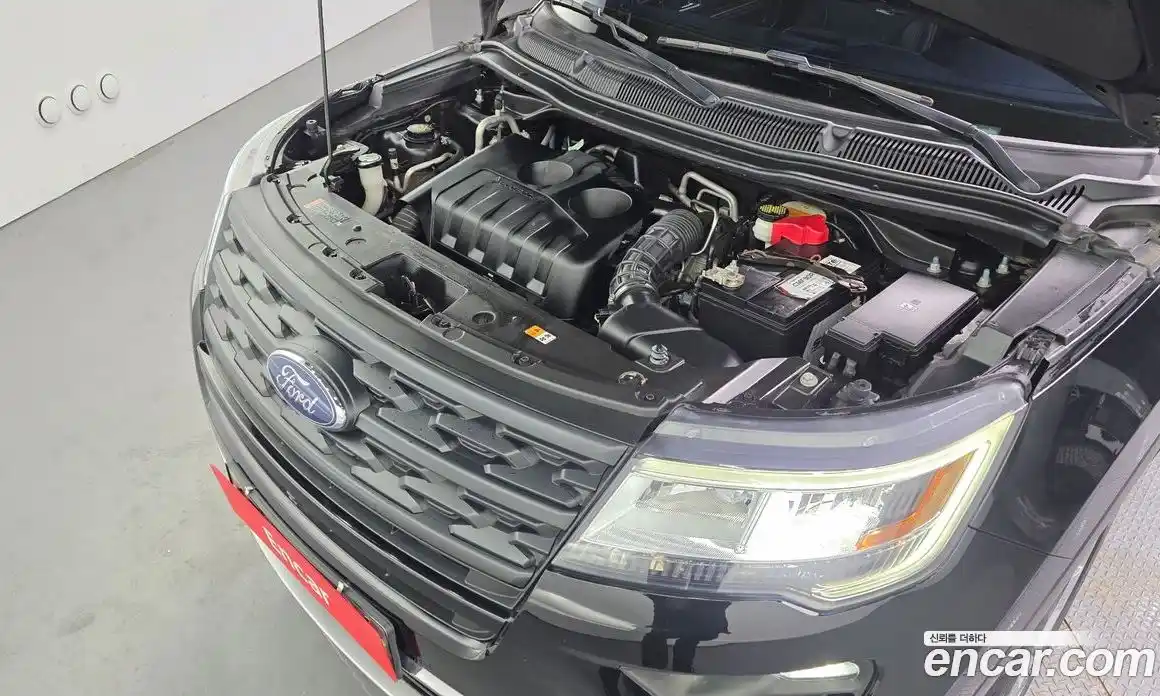 Ford Explorer 2018 2.3 гидро в Москве № 1550446, фото 6