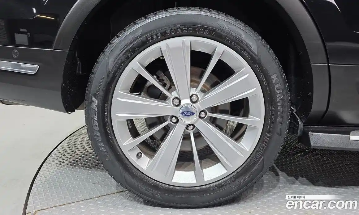 Ford Explorer 2018 2.3 гидро в Москве № 1550446, фото 7
