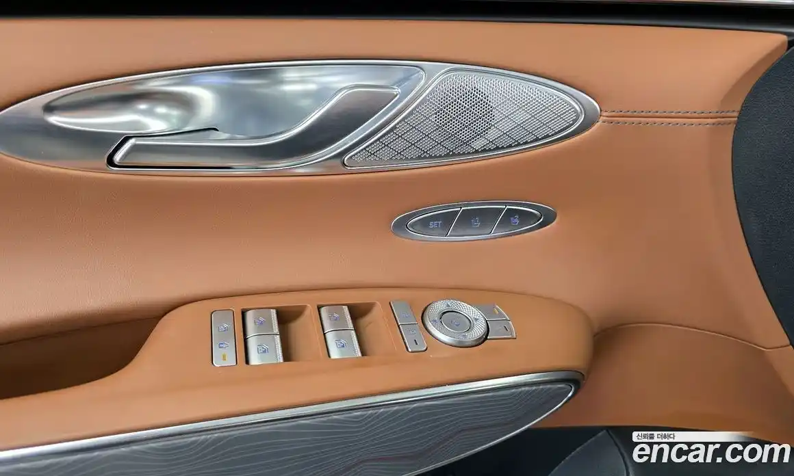 Genesis GV70 2022 2.5 гидро в Москве № 1611950, фото 30