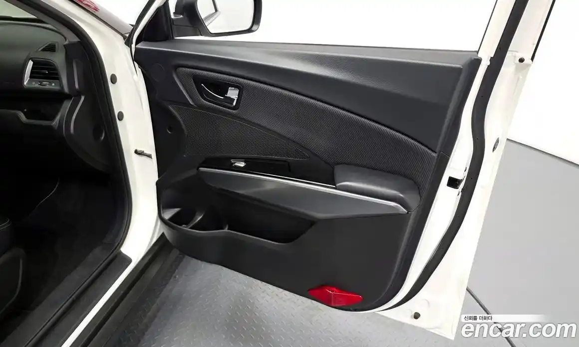 SsangYong TIBOLI 2018 1.6 гидро, фото 14