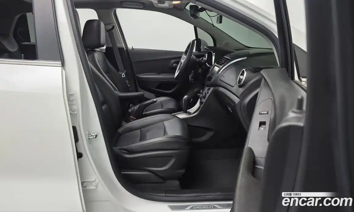 Chevrolet Trax 2015 1.4 гидро в Москве № 1614231, фото 16