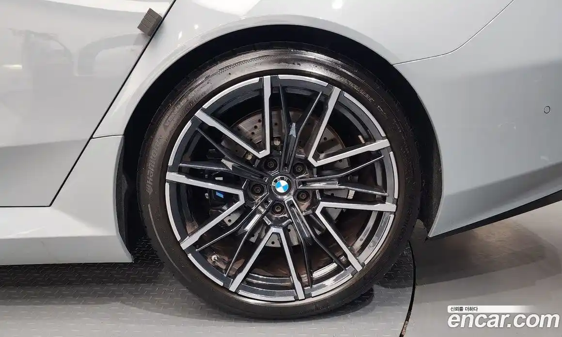 BMW M5 2025 4.4 гидро в Москве № 1616136, фото 7