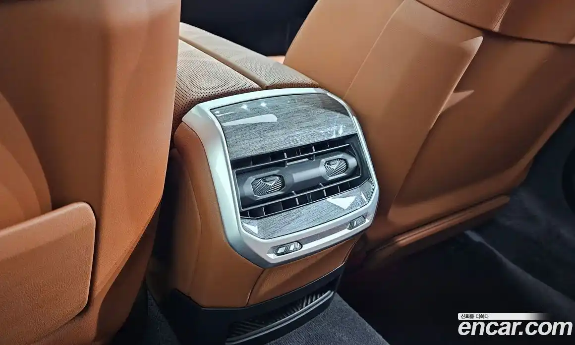 BMW 7-Series 2024 3.0 гидро в Москве № 1616406, фото 33