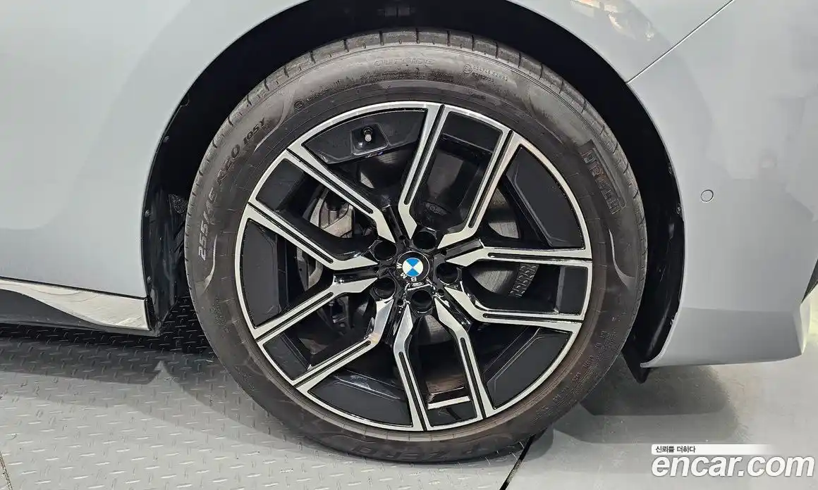 BMW 7-Series 2024 3.0 гидро в Москве № 1616406, фото 7