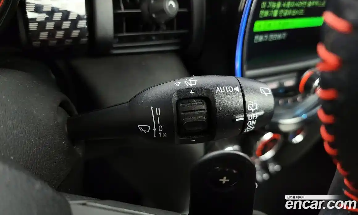 Mini Cooper 2018 2.0 гидро в Москве № 1621703, фото 25