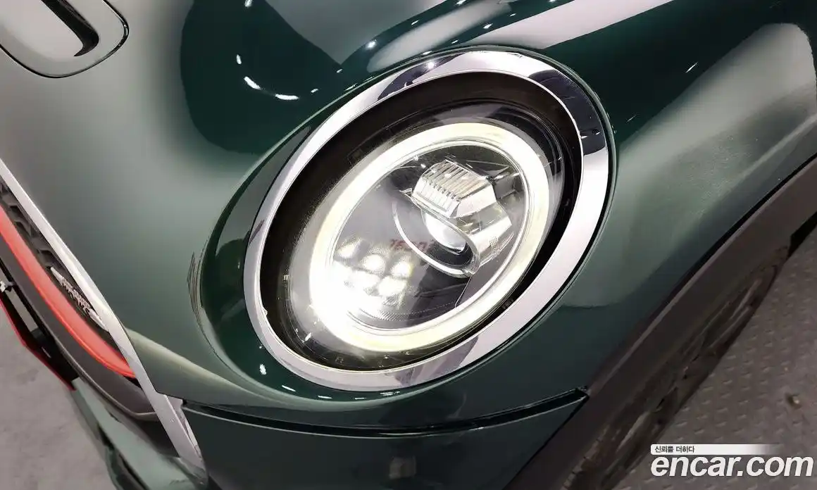 Mini Cooper 2018 2.0 гидро в Москве № 1621703, фото 8