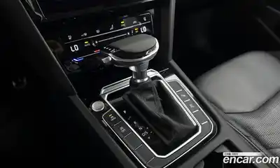 Volkswagen Arteon 2022 2.0 гидро в Москве № 1623086, миниатюра 12