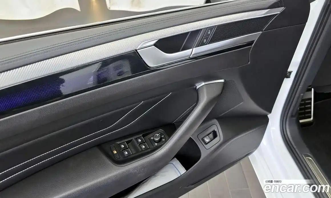 Volkswagen Arteon 2022 2.0 гидро в Москве № 1623086, фото 30