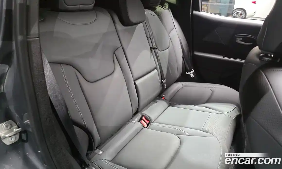 Jeep Renegade 2023 1.3 гидро в Москве № 1623746, фото 17