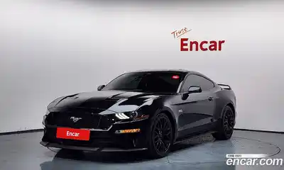 Ford Mustang, 2022