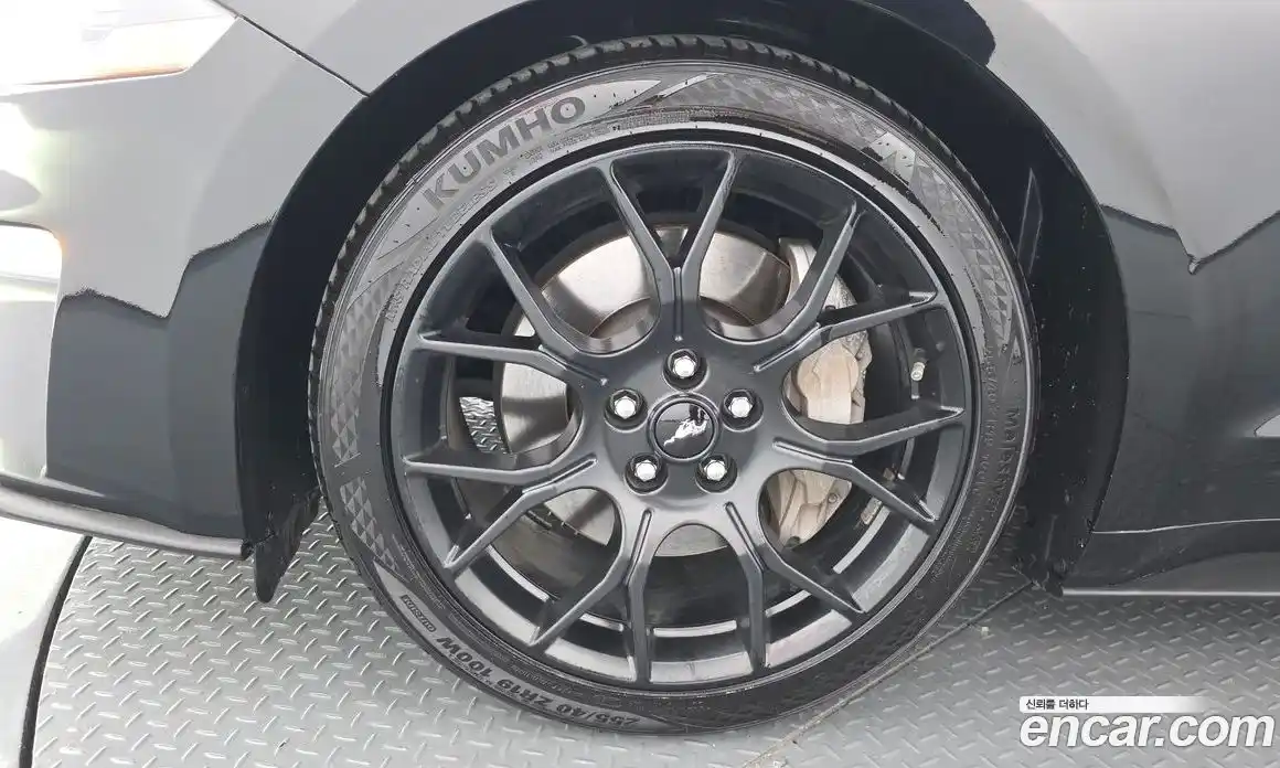 Ford Mustang 2019 2.3 гидро в Москве № 1624910, фото 5