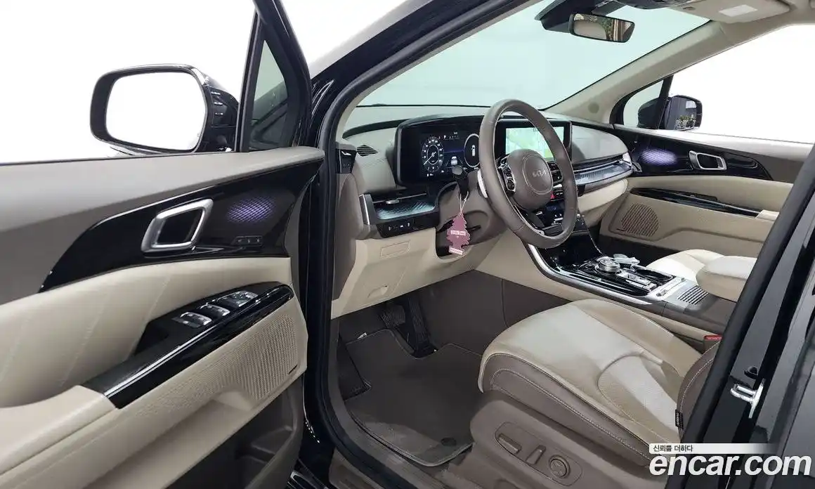 Kia Canival 2023 3.5 гидро в Москве № 1685002, фото 13