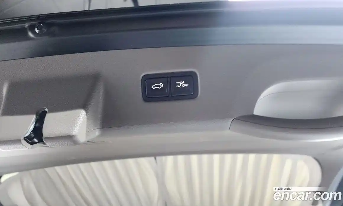 Kia Canival 2023 3.5 гидро в Москве № 1685002, фото 29