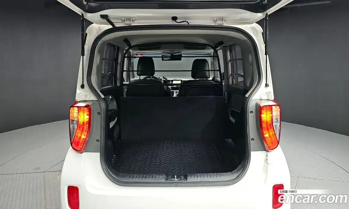 Kia Ray 2015 1.0 гидро в Москве № 1685059, фото 26