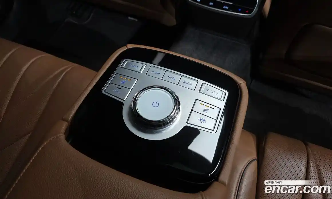 Genesis G80 2023 3.5 гидро в Москве № 1685368, фото 23