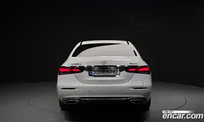 Mercedes-Benz E-Class 2021 2.0 гидро в Москве № 1690335, миниатюра 4