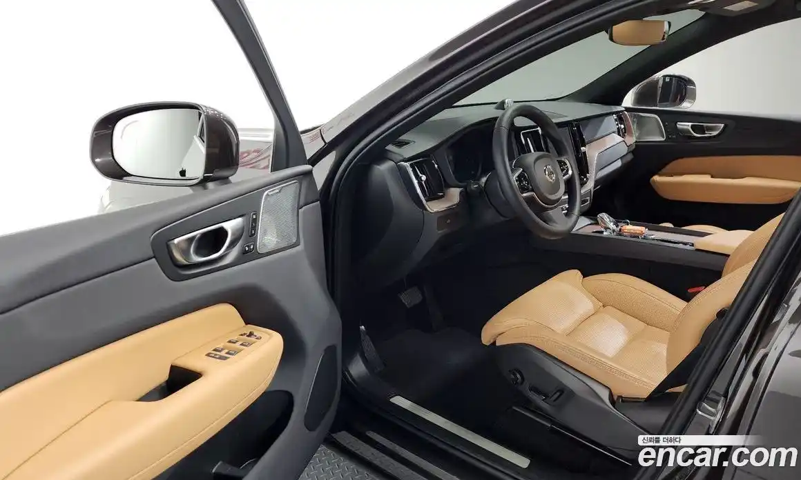 Volvo XC60 2024 2.0 гидро в Москве № 1691481, фото 13