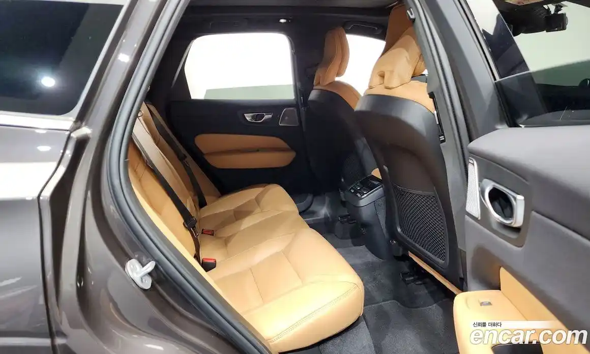Volvo XC60 2024 2.0 гидро в Москве № 1691481, фото 16