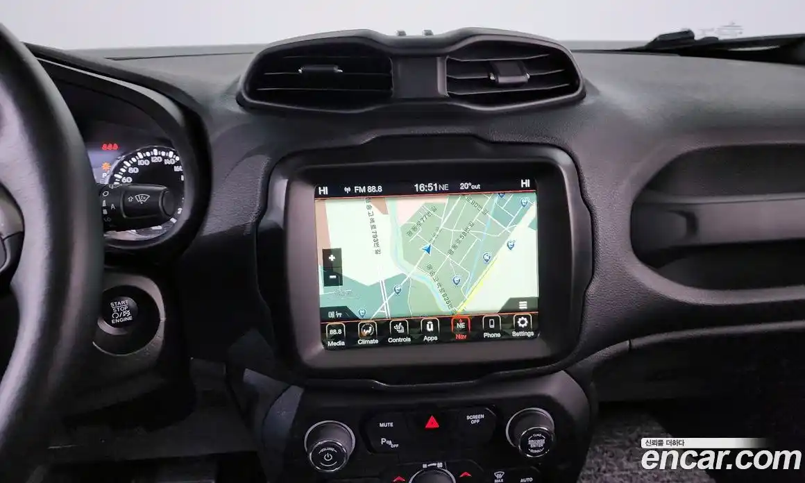 Jeep Renegade 2021 2.4 гидро в Москве № 1694023, фото 18