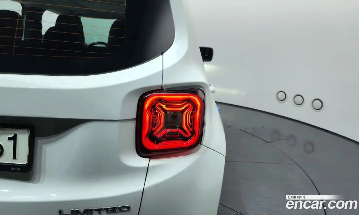 Jeep Renegade 2021 2.4 гидро в Москве № 1694023, фото 9