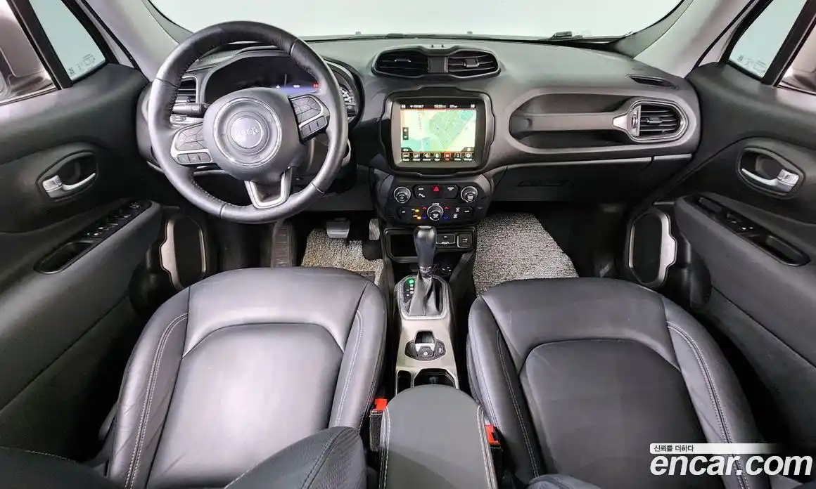 Jeep Renegade 2021 2.4 гидро в Москве № 1694023, фото 10