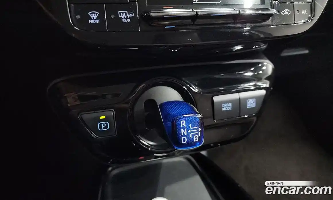 Toyota Prius 2019 1.8 гидро в Москве № 1695793, фото 12
