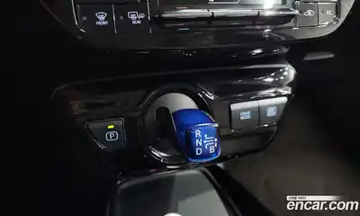 Toyota Prius 2019 1.8 гидро в Москве № 1695793, миниатюра 12