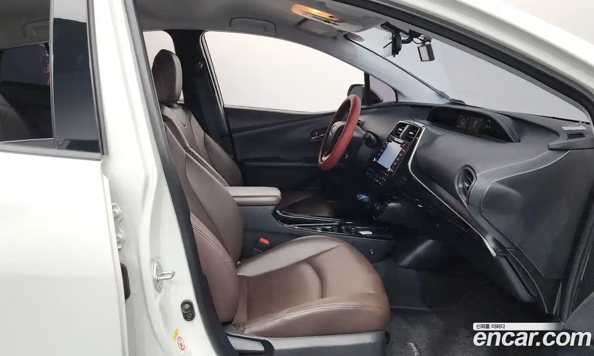 Toyota Prius 2019 1.8 гидро в Москве № 1695793, фото 17