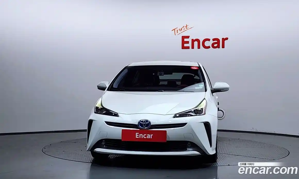 Toyota Prius 2019 1.8 гидро в Москве № 1695793, фото 3