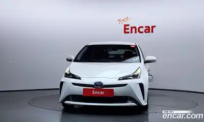 Toyota Prius 2019 1.8 гидро в Москве № 1695793, миниатюра 3
