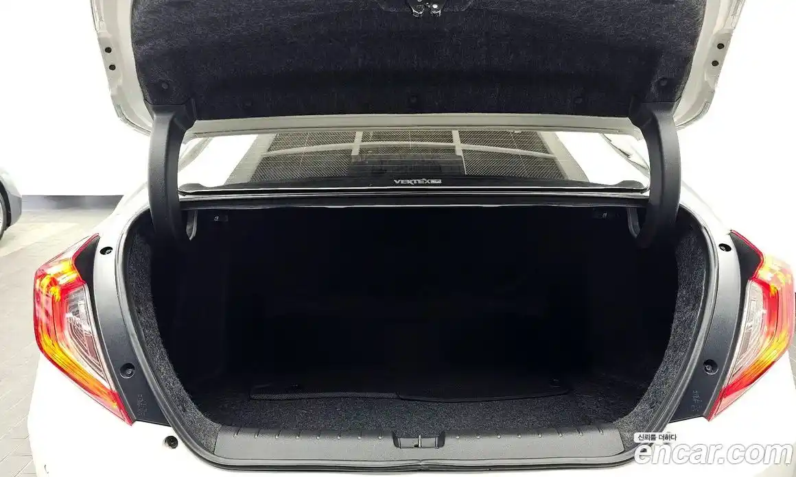 Honda Civic 2017 2.0 гидро в Москве № 1696065, фото 26