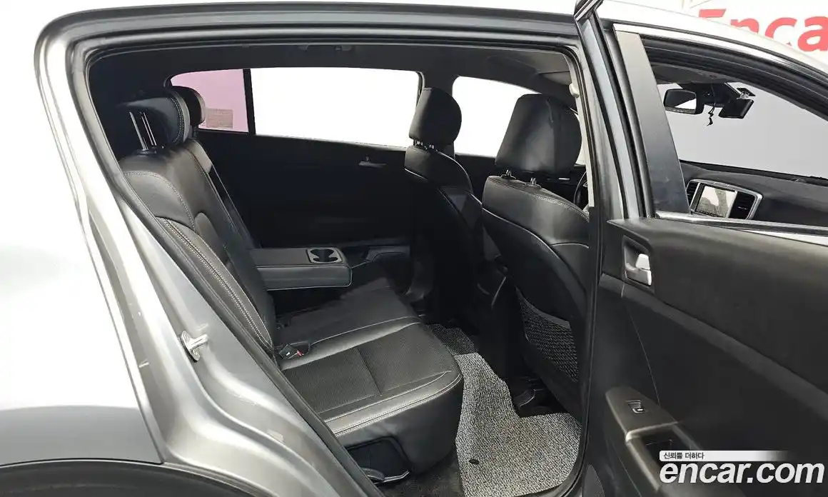 Kia Sportage 2020 2.0 гидро в Москве № 1758526, фото 16