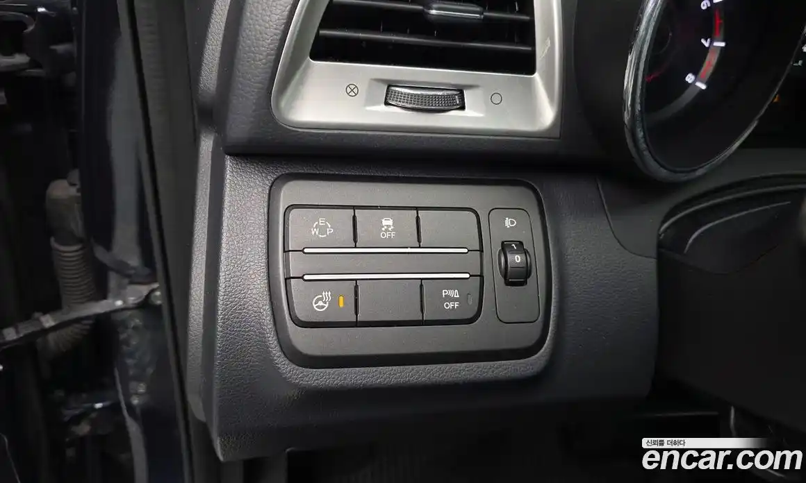 SsangYong TIBOLI 2015 1.6 гидро в Москве № 1759431, фото 20