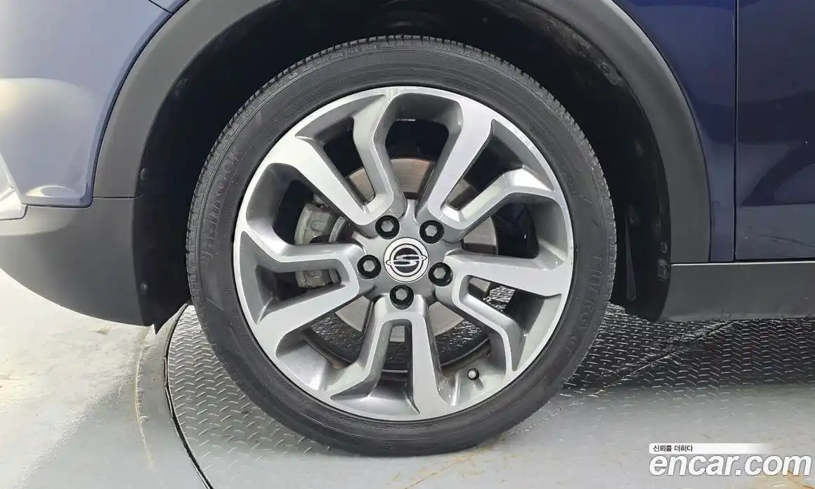 SsangYong TIBOLI 2015 1.6 гидро в Москве № 1759431, фото 5