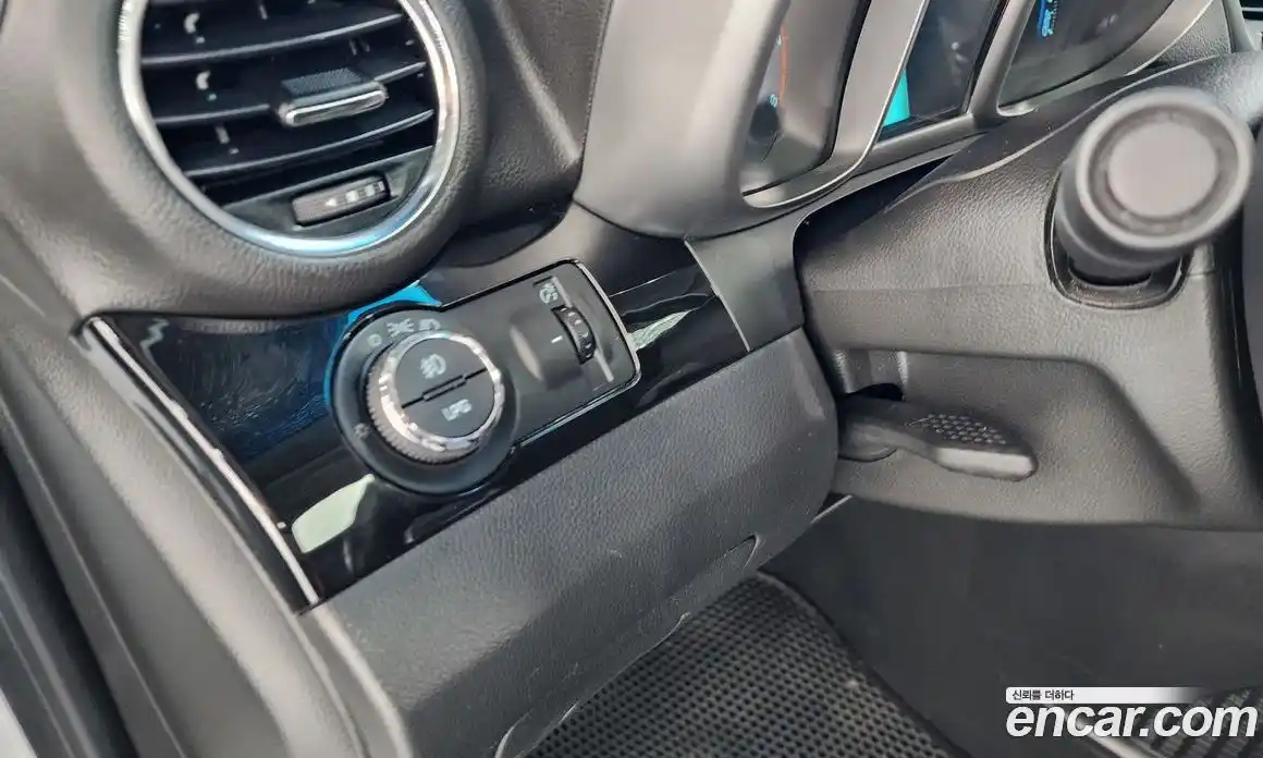 Chevrolet Orlando 2013 2.0 гидро в Москве № 1760290, фото 27