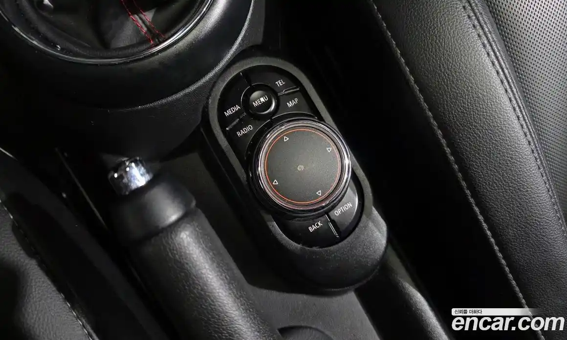 Mini Cooper 2018 2.0 гидро в Москве № 1764548, фото 27