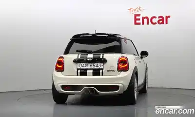Mini Cooper 2018 2.0 гидро в Москве № 1764548, миниатюра 4