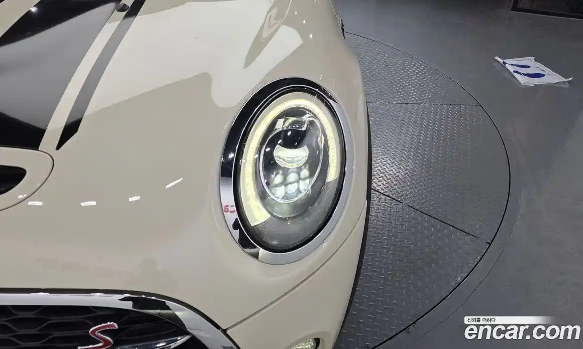 Mini Cooper 2018 2.0 гидро в Москве № 1764548, фото 8