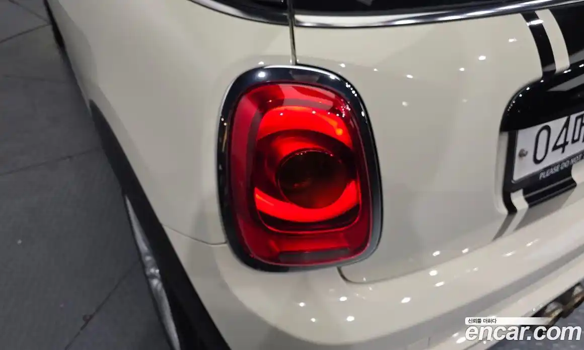 Mini Cooper 2018 2.0 гидро в Москве № 1764548, фото 9